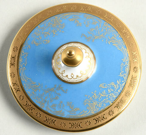 Pompadour Bleu (Powder Blue) Lid for Sugar Bowl