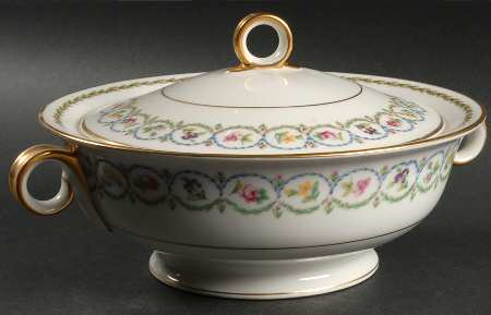 Pompadour Blue and Green (Gold Trim) Round Covered Vegetable