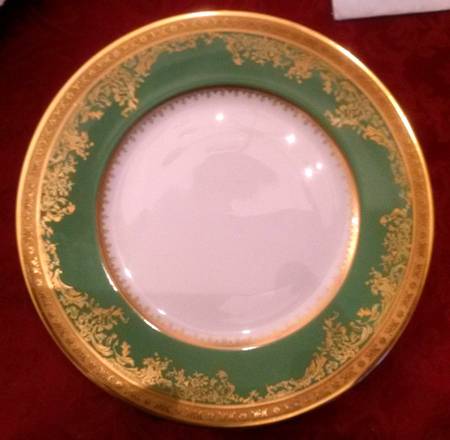 Pompadour Green Salad Plate