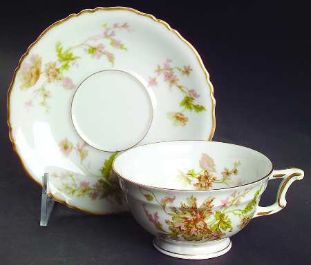 Poppy Footed Cup & Saucer Set