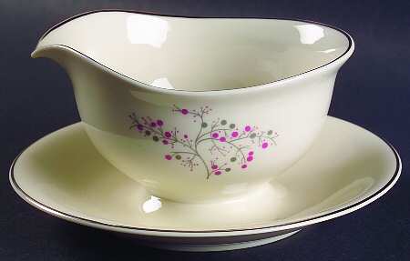 Prelude Gravy Boat with Attached Underplate