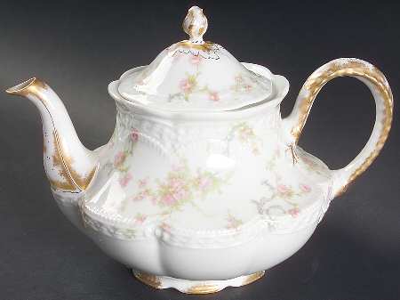 The Princess Teapot & Lid