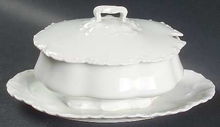 Ranson  Gravy Boat w/Attached Underplate & Lid