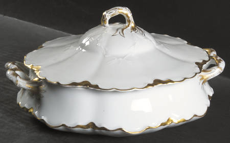 Ranson (Gold Trim) Round Covered Vegetable