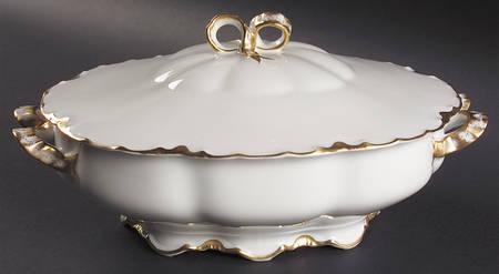 Ranson (Gold Trim) Oval Covered Vegetable