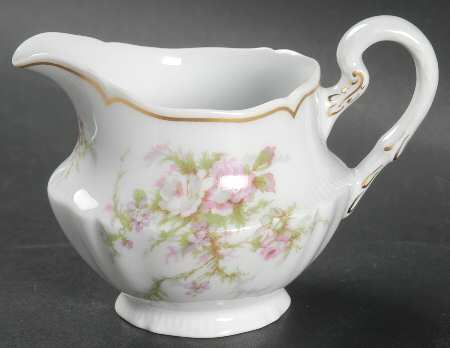 Remembrance Creamer