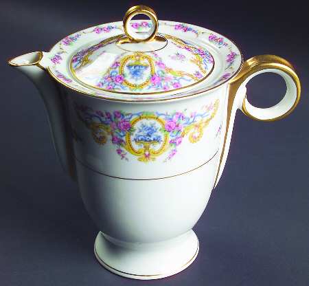 Renaissance (Urns of Flowers) Coffee Pot & Lid