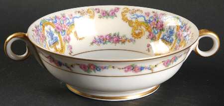 Renaissance (Urns of Flowers) Footed Cream Soup Bowl