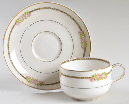 Richmond Flat Cup & Saucer Set