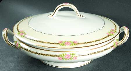 Richmond Round Covered Vegetable