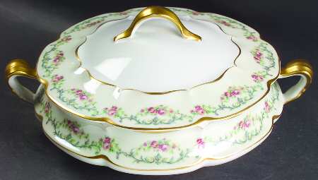 Riviera Round Covered Vegetable