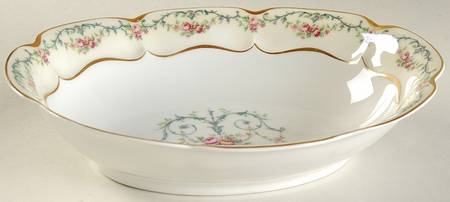 Riviera 10" Oval Vegetable Bowl