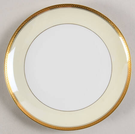 Rochambeau Coupe Salad Plate