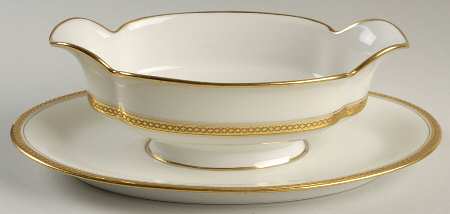 Rochambeau Gravy Boat with Attached Underplate