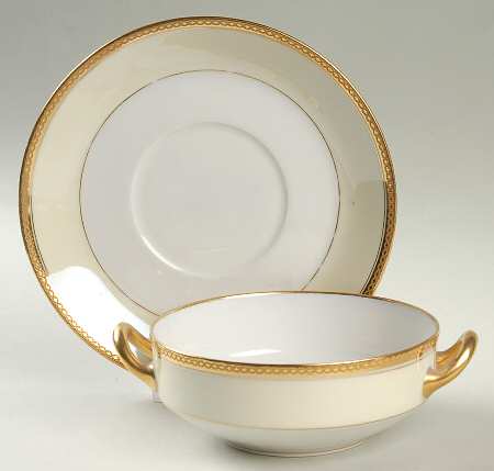 Rochambeau Flat Cream Soup Bowl & Saucer Set
