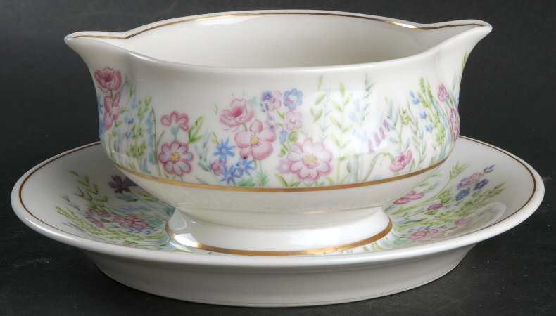 Rock Garden Gravy Boat with Attached Underplate