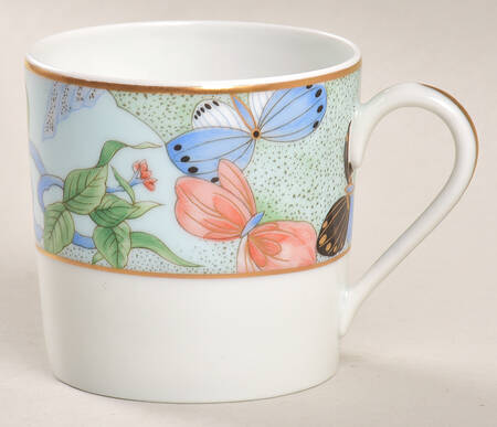 Romantique (White Backgd) Flat Demitasse Cup