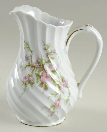 Rosalinde (France, Gold Trim) 20 Oz Pitcher