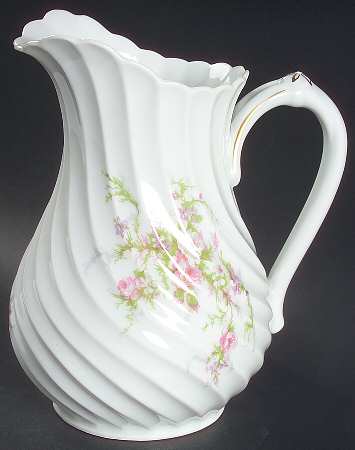 Rosalinde (France, Gold Trim) 32 Oz Pitcher