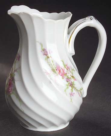 Rosalinde (France, Gold Trim) Creamer