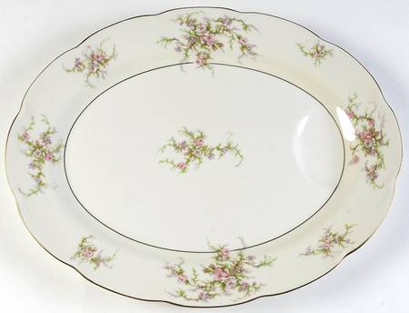 Rosalinde (New York) 16" Oval Serving Platter