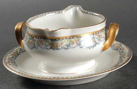 Rumania Gravy Boat with Attached Underplate