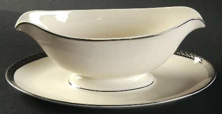 Sanford Gravy Boat with Attached Underplate