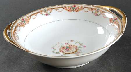 Saratoga  Gravy Boat with Attached Underplate