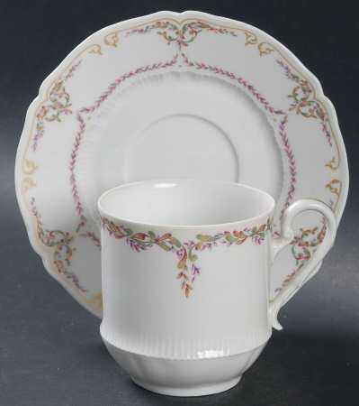 Savoie (Fr, Pink & Green Design) Flat Cup & Saucer Set