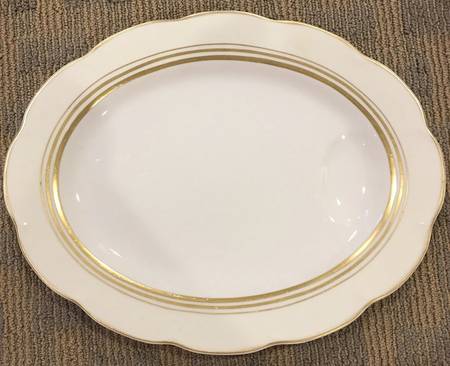 Savoie (Ny, Three Bands of Gold) 11" Oval Serving Platter