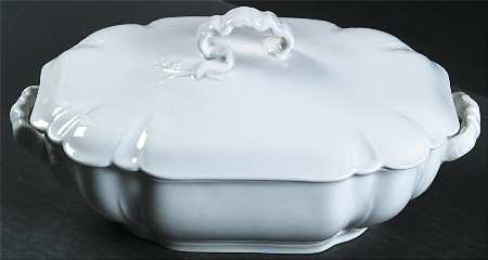 Schleiger 10 Oval Covered Vegetable