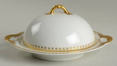 Schleiger 1001 Round Covered Butter with Strainer