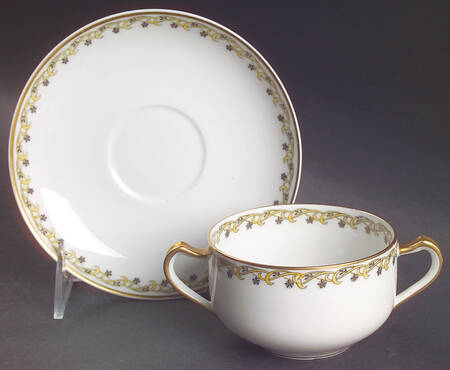 Schleiger 101 Flat Bouillon Cup & Saucer