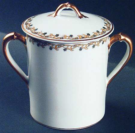 Schleiger 101 Condensed Milk Holder with Lid by Haviland