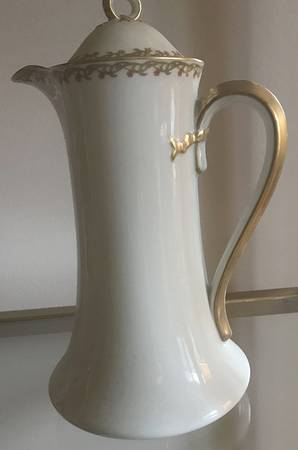 Schleiger 101A Chocolate Pot & Lid