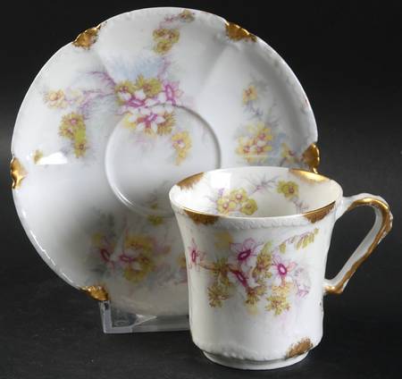 Schleiger 1027 Flat Demitasse Cup & Saucer Set