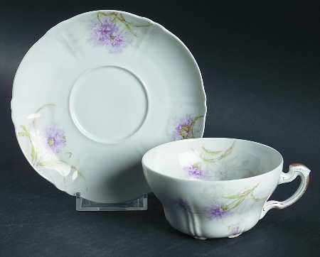 Schleiger 1035 Flat Cup & Saucer Set