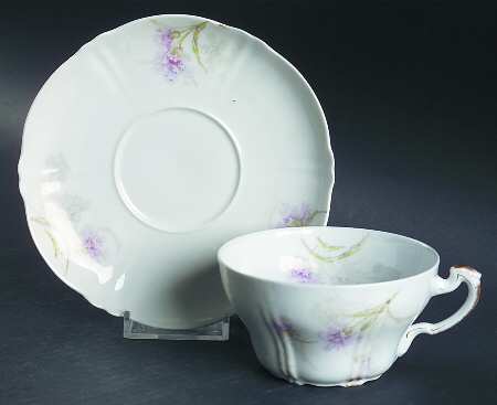 Schleiger 1035 Flat Cup & Saucer Set