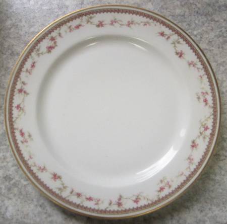 Schleiger 103b Luncheon Plate