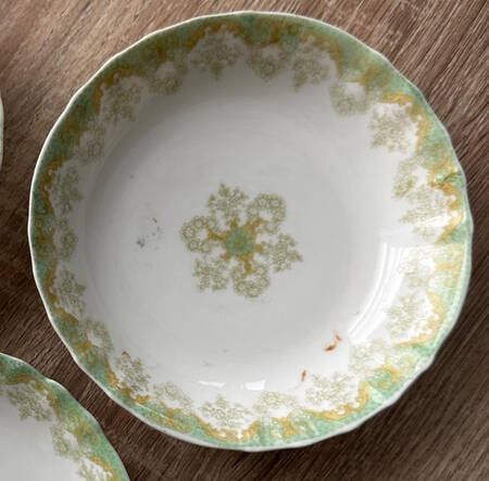 Schleiger 1061 Fruit/Dessert (Sauce) Bowl