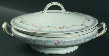 Schleiger 1063 Round Covered Vegetable