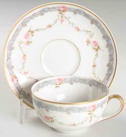 Schleiger 1063 Flat Cup & Saucer Set