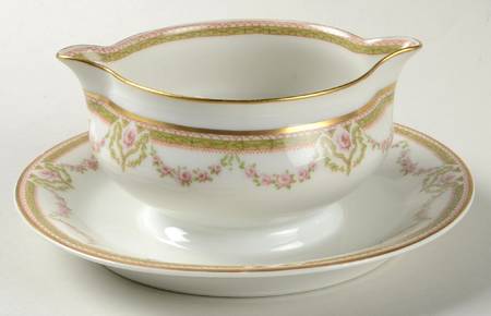 Schleiger 1073A Gravy Boat with Attached Underplate