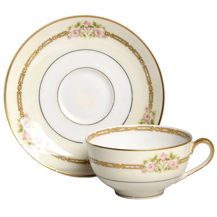 Schleiger 1074 Flat Cup & Saucer Set