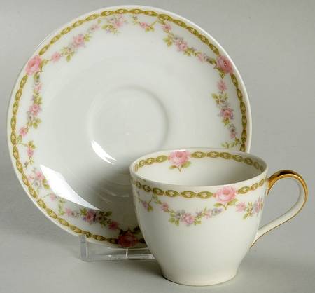 Schleiger 1075 Flat Demitasse Cup & Saucer Set