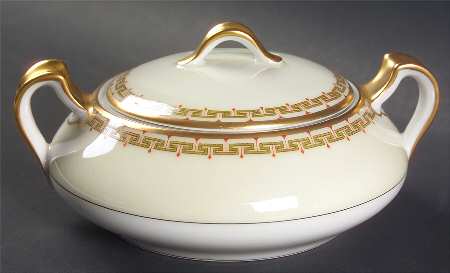 Schleiger 107c Sugar Bowl & Lid by Haviland