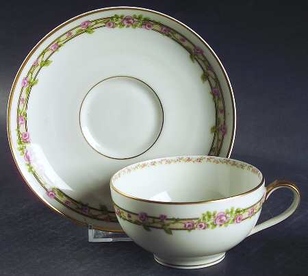 Schleiger 1084 Oversized Cup & Saucer Set