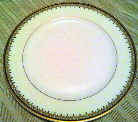 Schleiger 1092 Dinner Plate