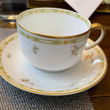 Schleiger 1093 Footed Cup & Saucer Set