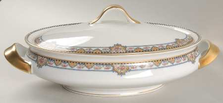 Schleiger 1096 Oval Covered Vegetable